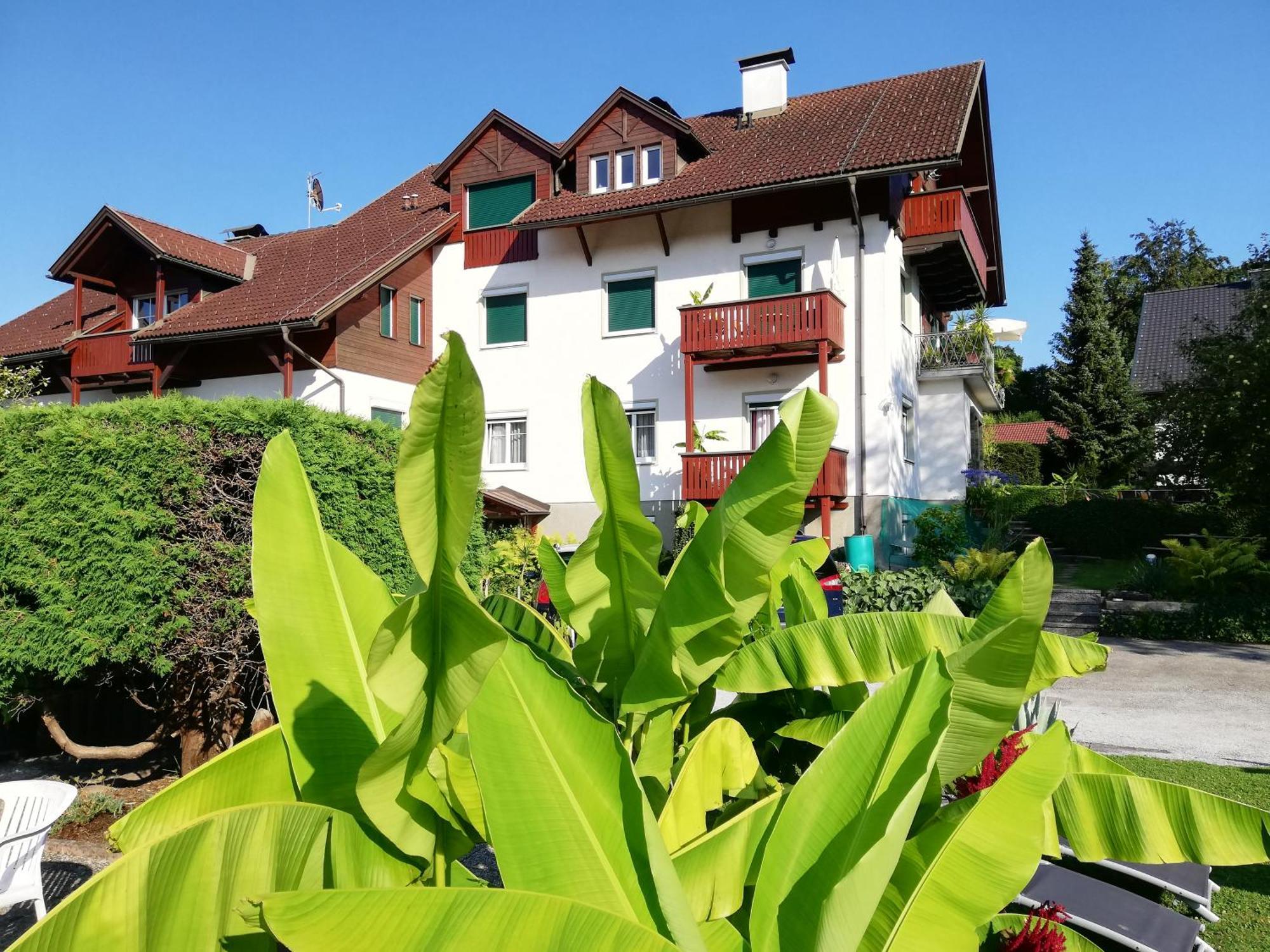 Haus Friedburg Apartment Velden am Woerthersee Luaran gambar